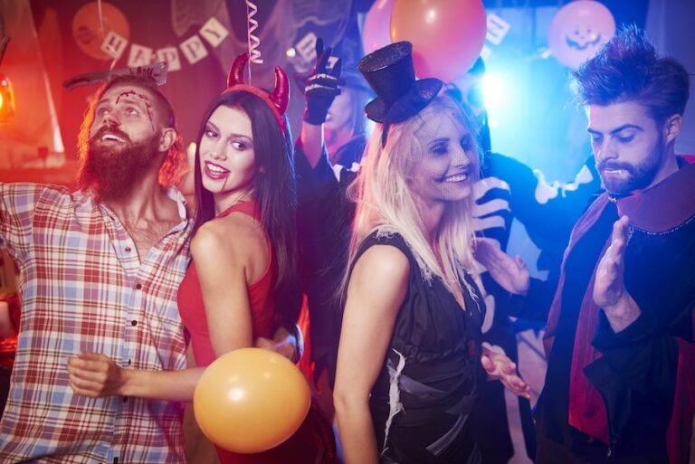Halloween Costumes: The Seasonal Niche Affiliates Can’t Ignore